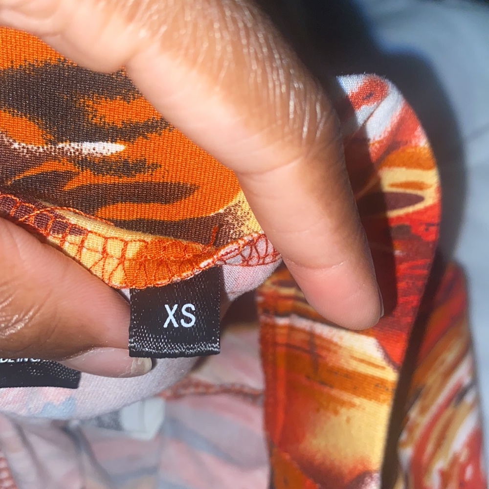 Extra small - Picture 3 of 3